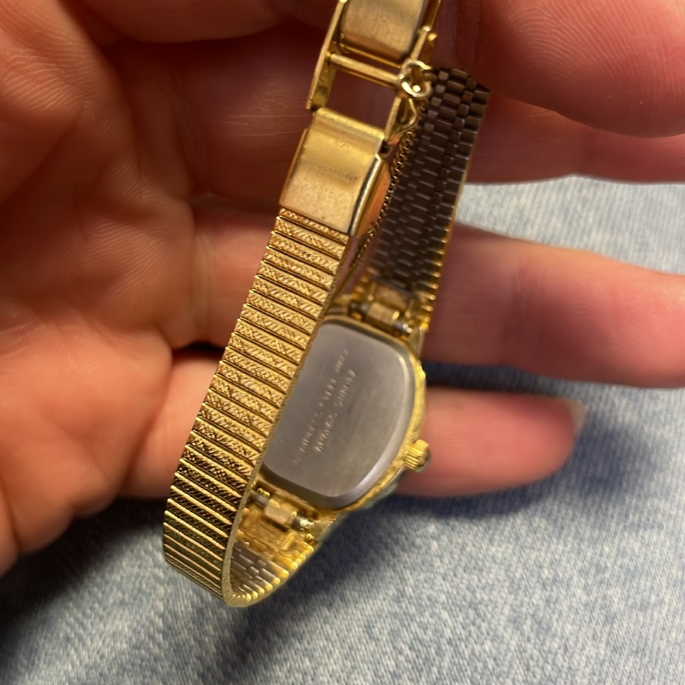 MEDANA WATCH - Picture 3 of 4